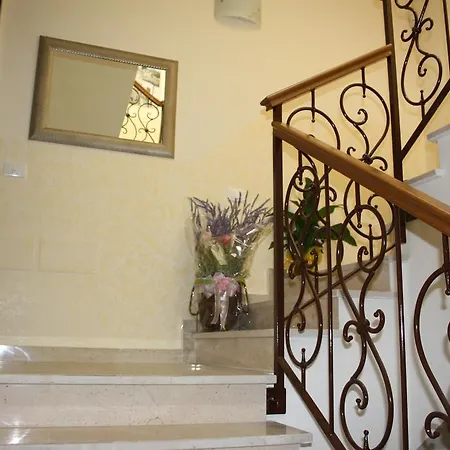 לינה וארוחת בוקר Stelle Della Daunia 3*